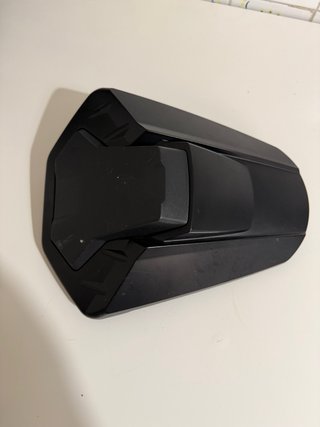 Tapa de Asiento Colin Suzuki GSX-S 950