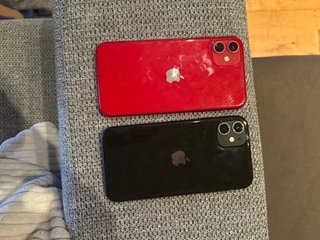 2 iPhone 11