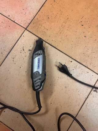 Herramienta Rotativa Dremel 3000