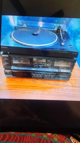 Equipo de Música Sony con Tocadiscos
