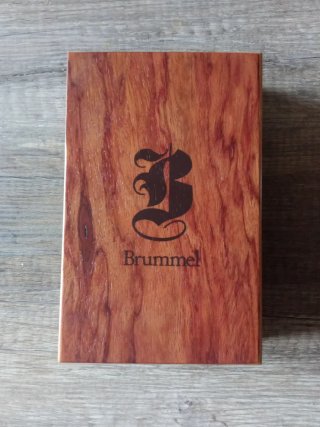Caja de madera vintage Brummel