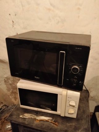 Lote de 3 Microondas y un horno