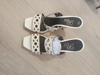 Sandalias Patricia Villanueva Blancas