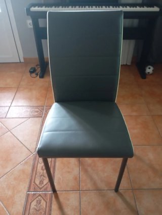 Set de 4 sillas grises