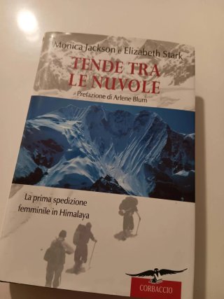 Tende tra le nuvole : la prima spedizione femmi...