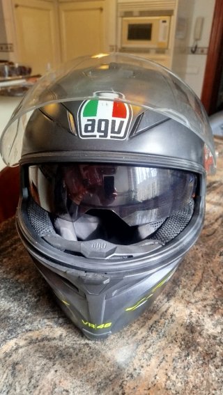 Casco AGV VR46