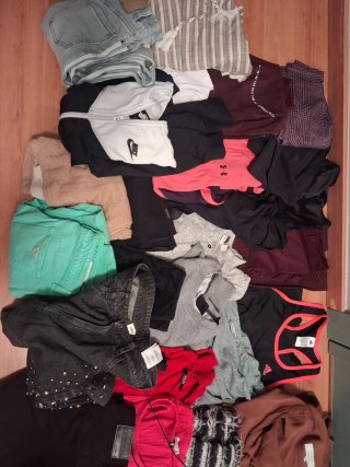 Lote de ropa variada para mujer,marcas guess,Nike,