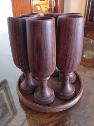 Set di 6 Bicchieri di Palo Santo con Piatto