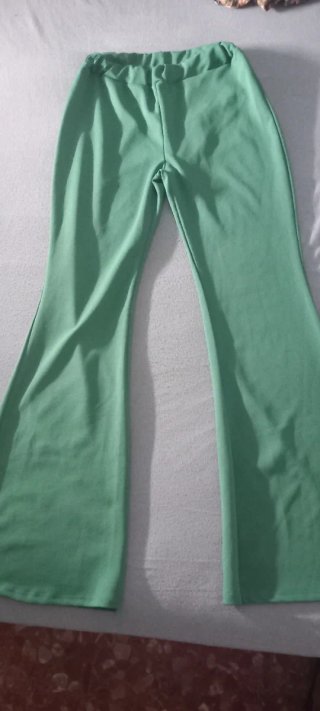 Pantalón Verde de Campana