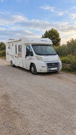 Autocaravana Rapido 7098 Perfilada (2007)