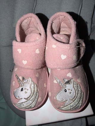 Zapatillas de estar por casa rosas