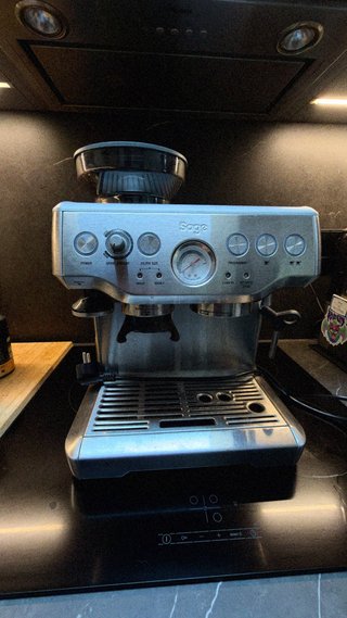 Cafetera Espresso Sage Barista Plus