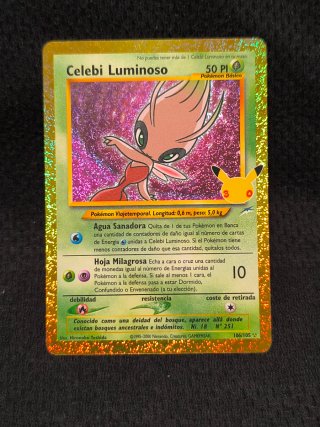 Celebi Luminoso del 30 Aniversario Carta Pokemon