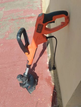 Cortabordes Black+Decker
