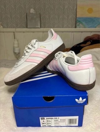 Zapatillas Adidas Samba Blancas y Rosas