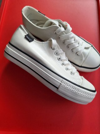 Zapatillas Blancas Impermeables Talla 36