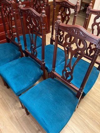 Set de 6 sillas de madera y tela
