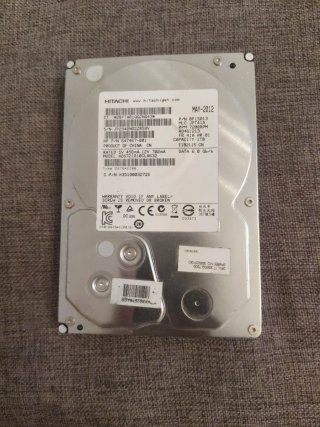 Disco Duro Hitachi 1TB