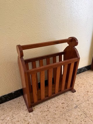 Revistero de Madera