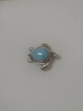 Colgante de Tortuga con Piedra Azul