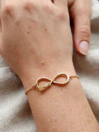 Pulsera Infinito con Detalle Love