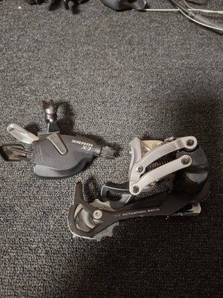 Desviador Trasero SRAM X9 y Pulsador X7
