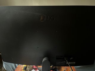 Monitor LG UltraGear 27 144Hz