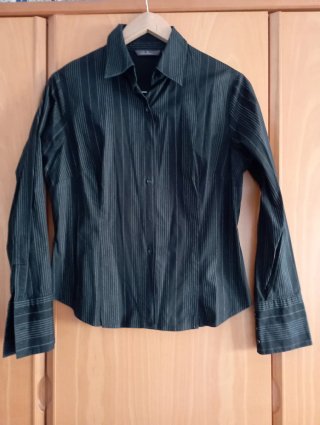 Camisa Negra Rayas Diplomáticas Entallada