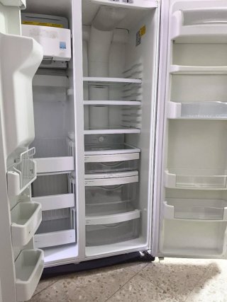 Nevera Americana de Dos Puertas