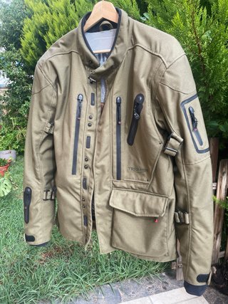 Chaqueta Moto Triumph Beinn GTX Verde Talla S