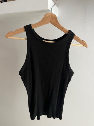 Camiseta de tirantes negra