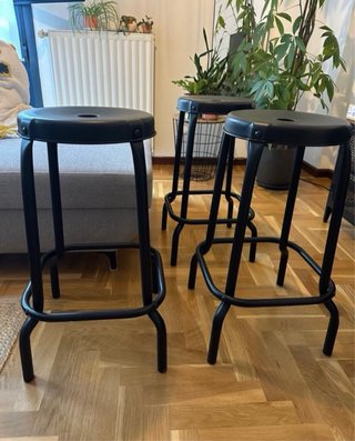 Set de 3 taburetes de cocina negros