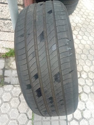 Pareja de neumaticos michelin 235/45 R 20