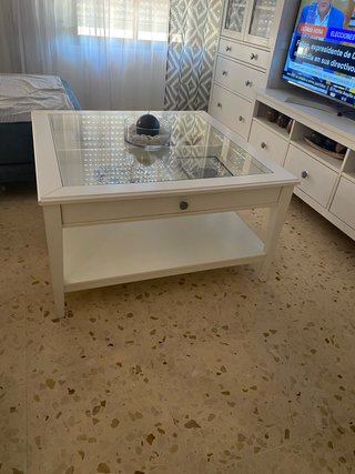 Mesa de centro IKEA blanca con cristal