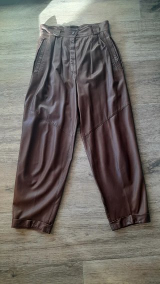 Pantalón de Piel Marrón