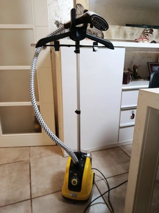 Plancha vertical vapor HOMCOM ¡Como nueva!
