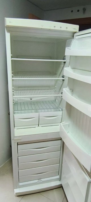 Frigorífico Congelador NewPol 185cm