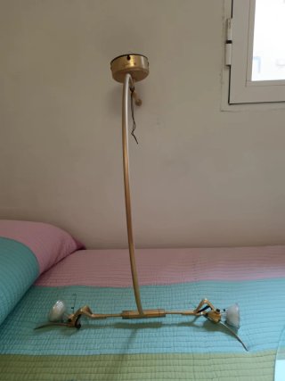 Lámpara de techo metálica dorada