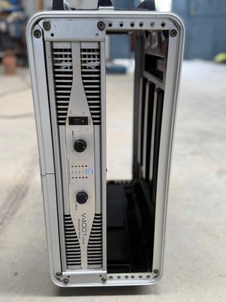 Etapa de Potencia American Audio V4001 Plus + RACK
