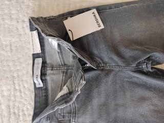 Pantalón Pitillo Super High Waist Bershka