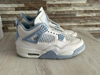 Nike Air Jordan 4 Retro Aluminium