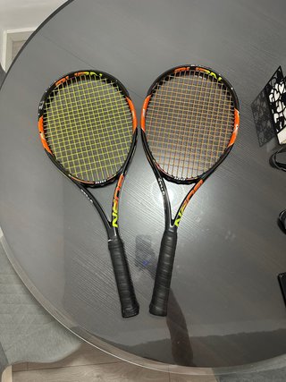 2 Raquetas de Tenis Wilson Burn 45 cada una