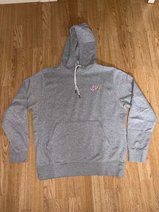 Sudadera Gris con Capucha