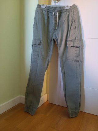 Pantalón Cargo Verde Talla S