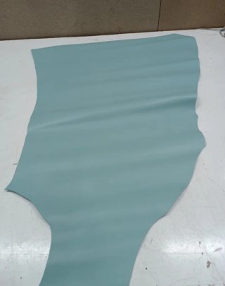 Piel de Cuero Azul Claro