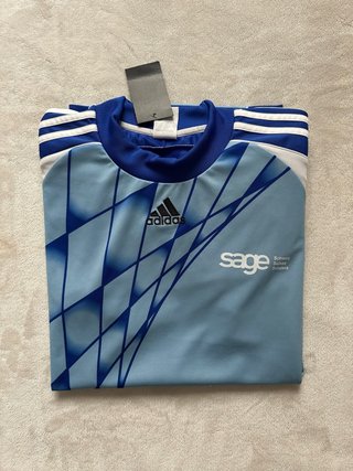 Camiseta deportiva fútbol Mundial Adidas nueva
