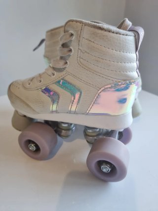 Patines de cuatro ruedas estilo retro