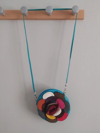 Bolso de hombro flor