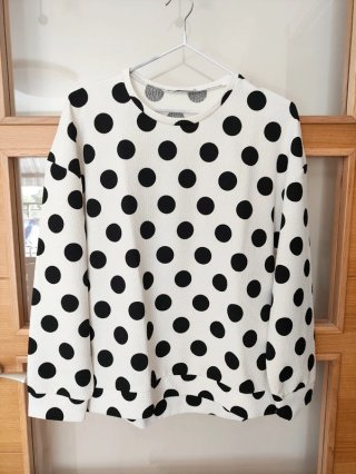 Sudadera de Lunares Blanco y Negro