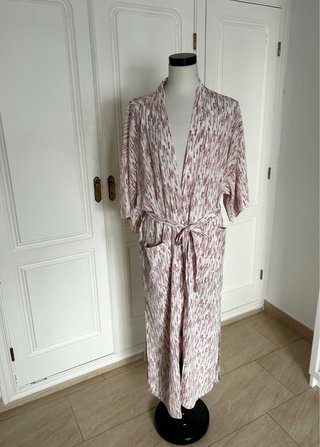 Bata larga estilo kimono